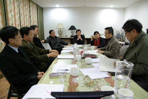 비정규직 문제 해결 교단협조 구하기로